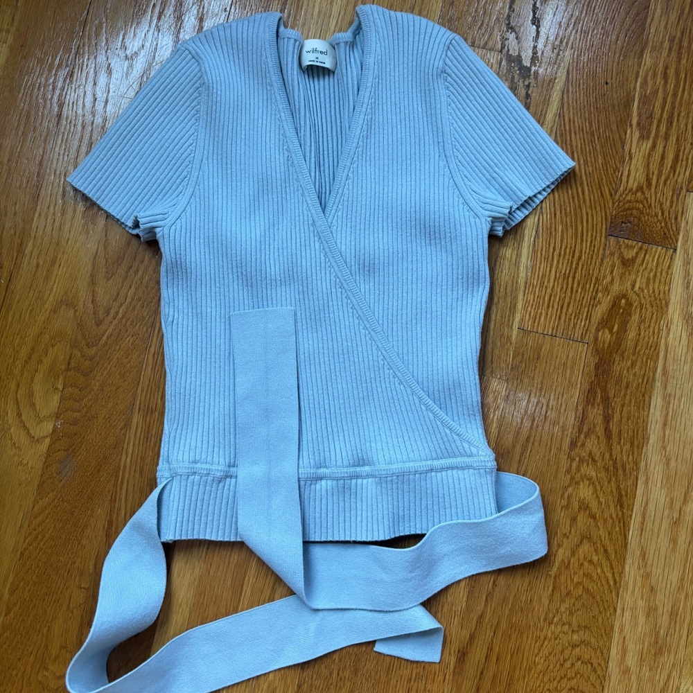 Aritzia Wilfred Light Blue Knit Short Sleeve Wrap Tie Top
